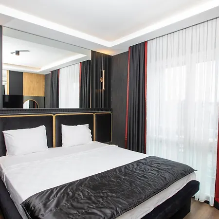 Marlen Mavisehir Измир