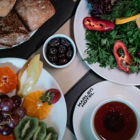 Marlen Mavisehir イズミル