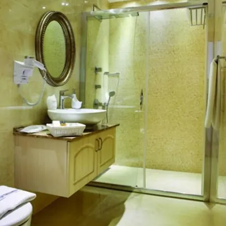 ホテル Marlen Mavisehir 5*